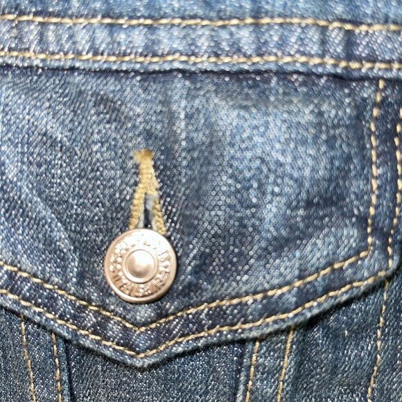 Levi's Women's Denim Trucker Jacket Blue Size Small Pure Cotton Cuffs Buttons - Picture 7 of 15